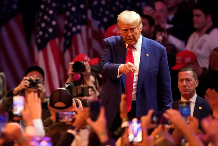 Bầu cử Mỹ: Ông Trump tổ chức vận động tại Madison Square Garden với các phát ngôn gây tranh cãi - Ảnh 1. Bầu cử Mỹ: Ông Trump tổ chức vận động tại Madison Square Garden với các phát ngôn gây tranh cãi - Ảnh 1.