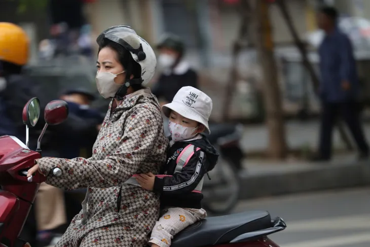 Hà Nội những ngày đầu đón gió lạnh về - Ảnh 5. Hà Nội những ngày đầu đón gió lạnh về - Ảnh 5.