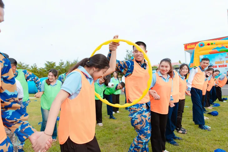 Sinh viên Khánh Hòa và tình yêu biển đảo - Ảnh 8. Sinh viên Khánh Hòa và tình yêu biển đảo - Ảnh 8.