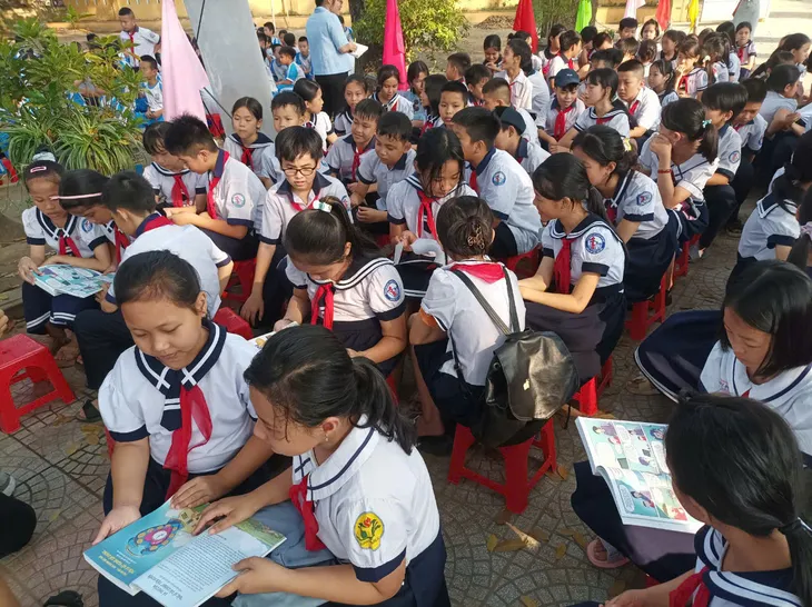 Khéo khôn với tiền – Tránh những ưu phiền: Cẩm nang tài chính cho các gia đình - Ảnh 3. Khéo khôn với tiền – Tránh những ưu phiền: Cẩm nang tài chính cho các gia đình - Ảnh 3.