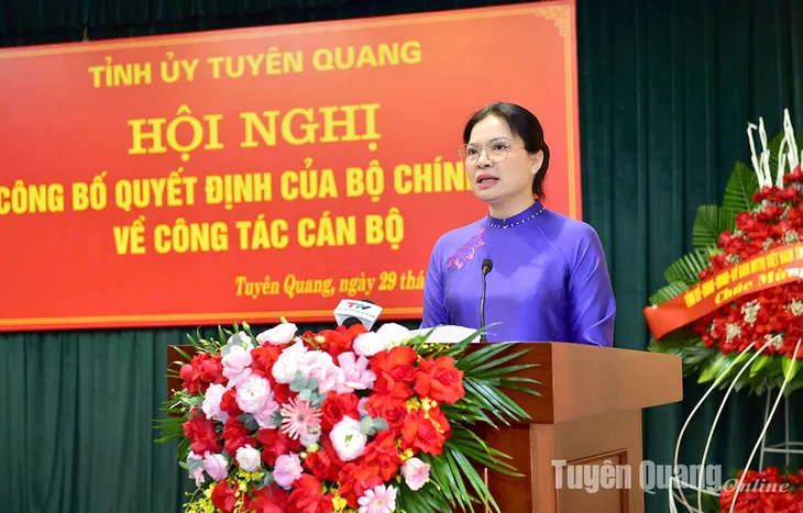 Bà Hà Thị Nga giữ chức vụ Bí thư Tỉnh ủy Tuyên Quang - Ảnh 6. Bà Hà Thị Nga giữ chức vụ Bí thư Tỉnh ủy Tuyên Quang - Ảnh 6.