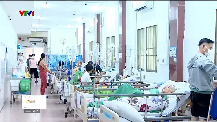 Cảnh báo đột quỵ ngày càng trẻ hóa: Nguyên nhân do đâu? - Ảnh 4. Cảnh báo đột quỵ ngày càng trẻ hóa: Nguyên nhân do đâu? - Ảnh 4.