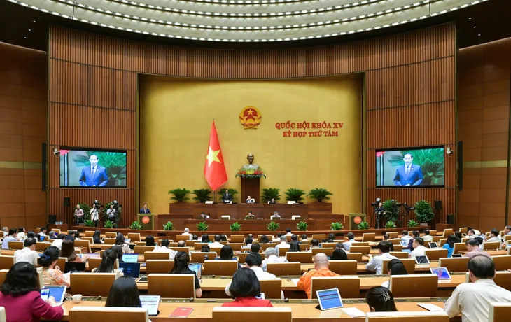 Bộ Quốc phòng cấp phép hoặc phân cấp cấp phép bay đối với tàu bay không người lái - Ảnh 2. Bộ Quốc phòng cấp phép hoặc phân cấp cấp phép bay đối với tàu bay không người lái - Ảnh 2.