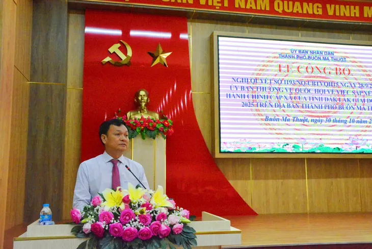 Từ ngày 1/11, TP Buôn Ma Thuột còn 19 đơn vị hành chính - Ảnh 1. Từ ngày 1/11, TP Buôn Ma Thuột còn 19 đơn vị hành chính - Ảnh 1.