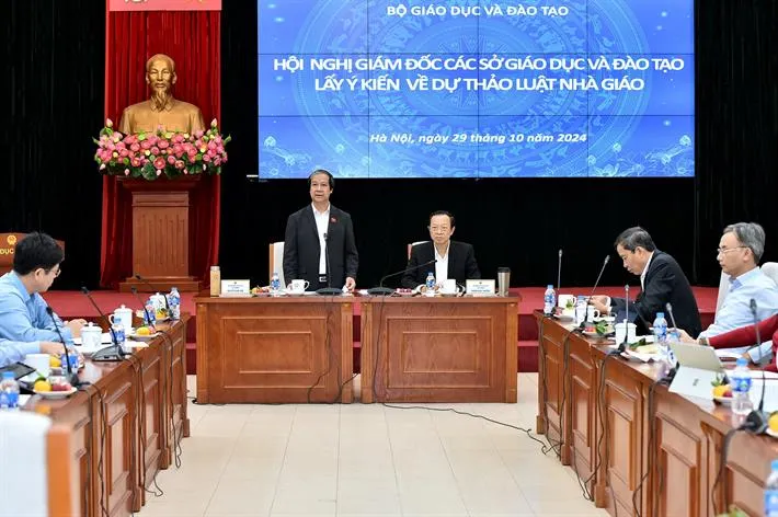 Xây dựng Luật nhằm phát triển đội ngũ nhà giáo - Ảnh 1. Xây dựng Luật nhằm phát triển đội ngũ nhà giáo - Ảnh 1.
