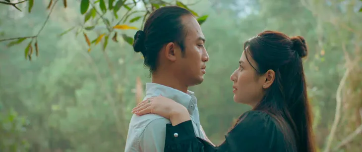 Độc đạo: Quá khứ cay đắng của Diễm - Ảnh 7. Độc đạo: Quá khứ cay đắng của Diễm - Ảnh 7.