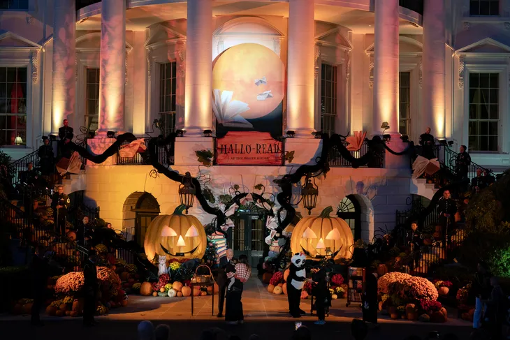 Các địa điểm Halloween ma quái làm du khách thích thú - Ảnh 1. Các địa điểm Halloween ma quái làm du khách thích thú - Ảnh 1.