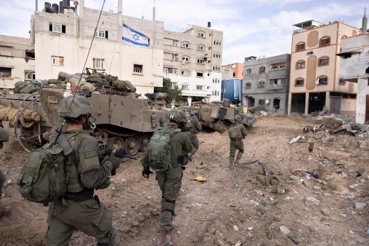 Ít nhất 46 người Palestine thiệt mạng trong các cuộc không kích của Israel - Ảnh 1. Ít nhất 46 người Palestine thiệt mạng trong các cuộc không kích của Israel - Ảnh 1.