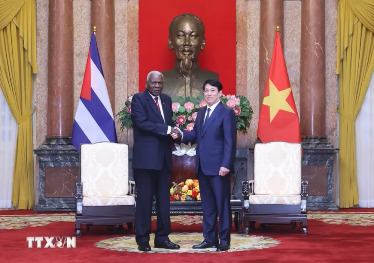 Việt Nam mong muốn làm sâu sắc hơn nữa quan hệ hợp tác với Cuba - Ảnh 1. Việt Nam mong muốn làm sâu sắc hơn nữa quan hệ hợp tác với Cuba - Ảnh 1.