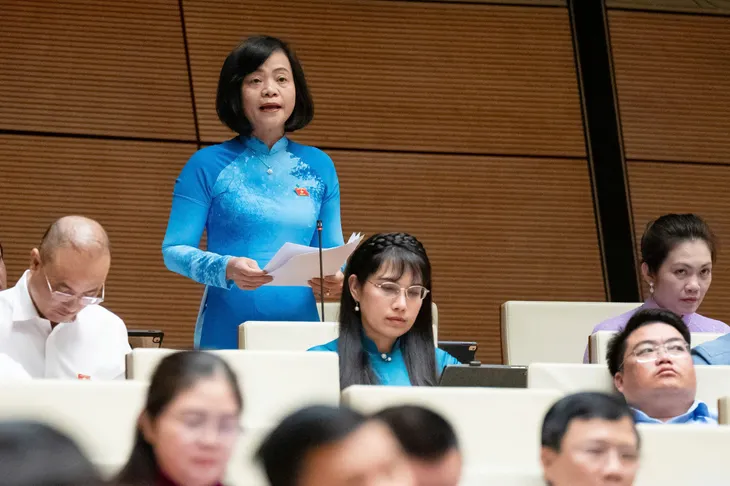 Xe đạp điện tiềm ẩn nhiều nguy cơ gây mất an toàn và tai nạn giao thông - Ảnh 1. Xe đạp điện tiềm ẩn nhiều nguy cơ gây mất an toàn và tai nạn giao thông - Ảnh 1.