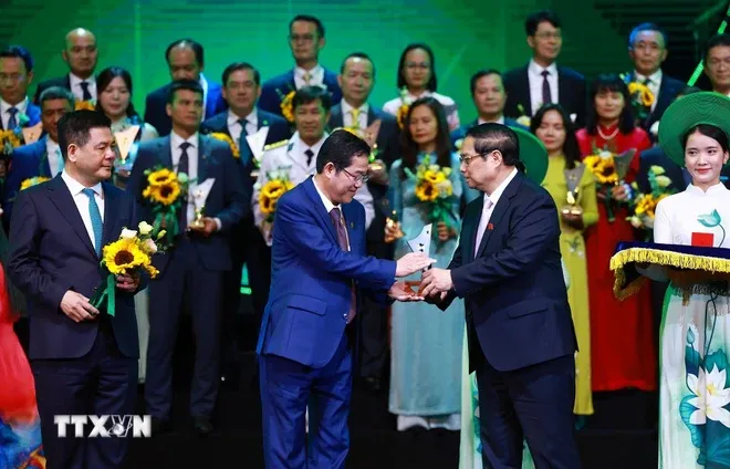 Thủ tướng Phạm Minh Chính: Doanh nghiệp, doanh nhân chung sức cùng đất nước bước vào Kỷ nguyên vươn mình của dân tộc - Ảnh 1. Thủ tướng Phạm Minh Chính: Doanh nghiệp, doanh nhân chung sức cùng đất nước bước vào Kỷ nguyên vươn mình của dân tộc - Ảnh 1.
