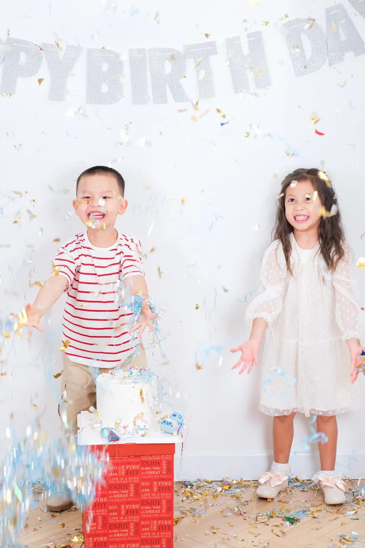 Diễn viên Anh Đào đăng ký kết hôn, Hồ Ngọc Hà tự mình chuẩn bị tiệc sinh nhật cho cặp sinh đôi - Ảnh 3. Diễn viên Anh Đào đăng ký kết hôn, Hồ Ngọc Hà tự mình chuẩn bị tiệc sinh nhật cho cặp sinh đôi - Ảnh 3.