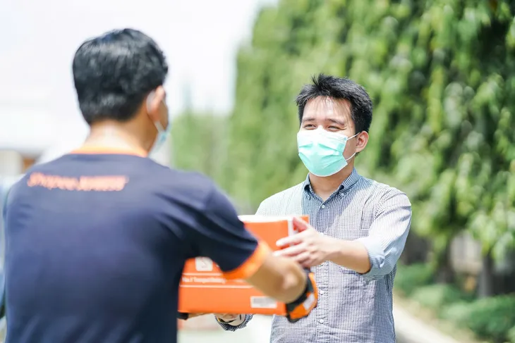 Hàng xuyên biên giới đổ bộ: Doanh nghiệp nội thích ứng để tăng cạnh tranh - Ảnh 3. Hàng xuyên biên giới đổ bộ: Doanh nghiệp nội thích ứng để tăng cạnh tranh - Ảnh 3.