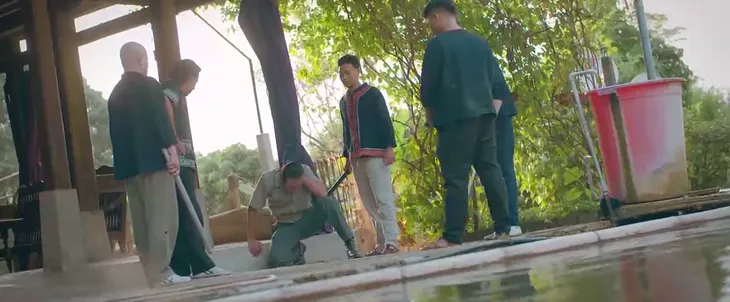 Độc đạo - Tập 30: Người tình bị giết, Dũng kính đau đớn tột cùng - Ảnh 11. Độc đạo - Tập 30: Người tình bị giết, Dũng kính đau đớn tột cùng - Ảnh 11.