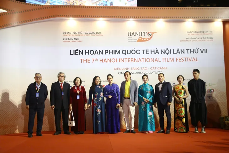 Lễ khai mạc LHP quốc tế Hà Nội lần thứ VII: Đậm vị bộ môn nghệ thuật thứ bảy - Ảnh 2. Lễ khai mạc LHP quốc tế Hà Nội lần thứ VII: Đậm vị bộ môn nghệ thuật thứ bảy - Ảnh 2.