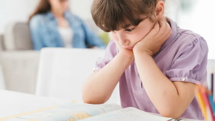 Làm gì khi con ngoan trò giỏi bỗng chán học? - Ảnh 1. Làm gì khi con ngoan trò giỏi bỗng chán học? - Ảnh 1.