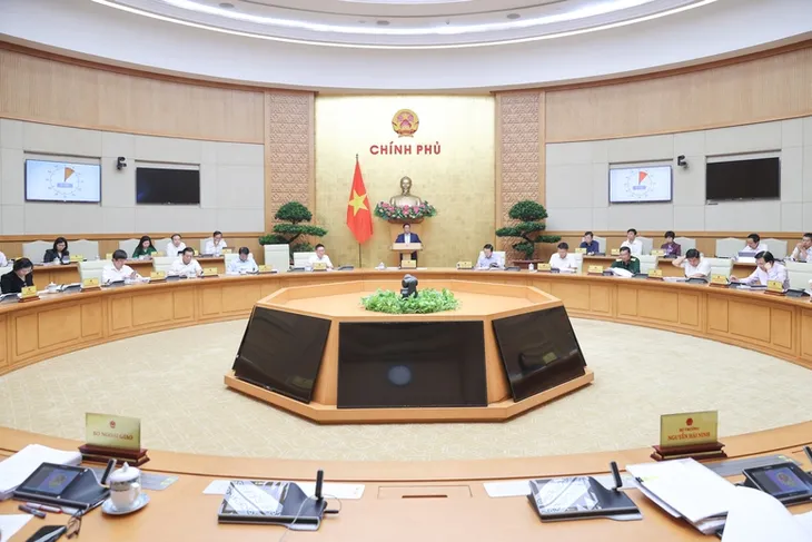 Thủ tướng: Xác định hoàn thiện thể chế là đột phá của đột phá để đạt mục tiêu GDP trên 7% - Ảnh 1. Thủ tướng: Xác định hoàn thiện thể chế là đột phá của đột phá để đạt mục tiêu GDP trên 7% - Ảnh 1.