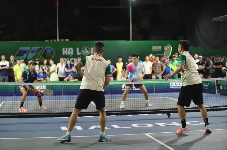 Hơn 700 trận đấu kịch tích khép lại Giải Hạ Long Pickleball Challenger thành công - Ảnh 6.