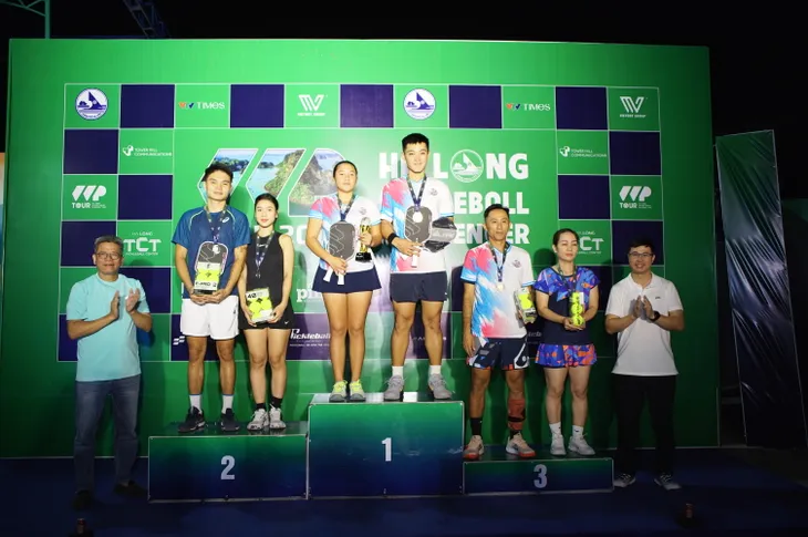 Hơn 700 trận đấu kịch tích khép lại Giải Hạ Long Pickleball Challenger thành công - Ảnh 30.