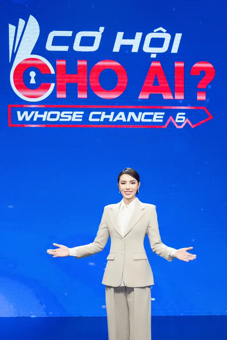 Cơ hội cho ai: Hoa hậu Kỳ Duyên hứa sẽ học lên cao học và mục tiêu xây 5 điểm trường - Ảnh 1. Cơ hội cho ai: Hoa hậu Kỳ Duyên hứa sẽ học lên cao học và mục tiêu xây 5 điểm trường - Ảnh 1.