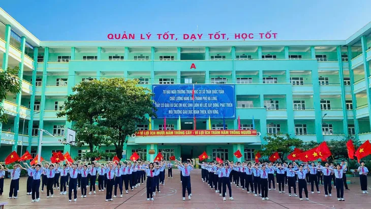 Ngành Giáo dục Hạ Long tìm giải pháp phát triển trong kỷ nguyên mới - Kỷ nguyên vươn mình của dân tộc - Ảnh 3. Ngành Giáo dục Hạ Long tìm giải pháp phát triển trong kỷ nguyên mới - Kỷ nguyên vươn mình của dân tộc - Ảnh 3.