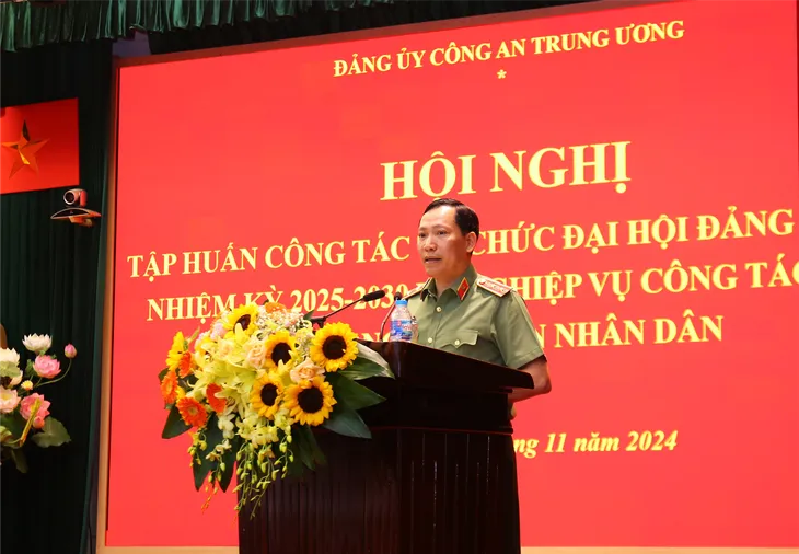 Tập huấn công tác tổ chức Đại hội đảng các cấp trong Công an nhân dân nhiệm kỳ 2025 - 2030 - Ảnh 2. Tập huấn công tác tổ chức Đại hội đảng các cấp trong Công an nhân dân nhiệm kỳ 2025 - 2030 - Ảnh 2.