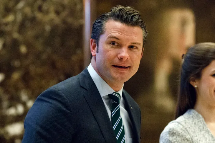 Đội ngũ của ông Trump lên kế hoạch sa thải hàng loạt lãnh đạo quân sự của Lầu Năm Góc - Ảnh 1. Đội ngũ của ông Trump lên kế hoạch sa thải hàng loạt lãnh đạo quân sự của Lầu Năm Góc - Ảnh 1.