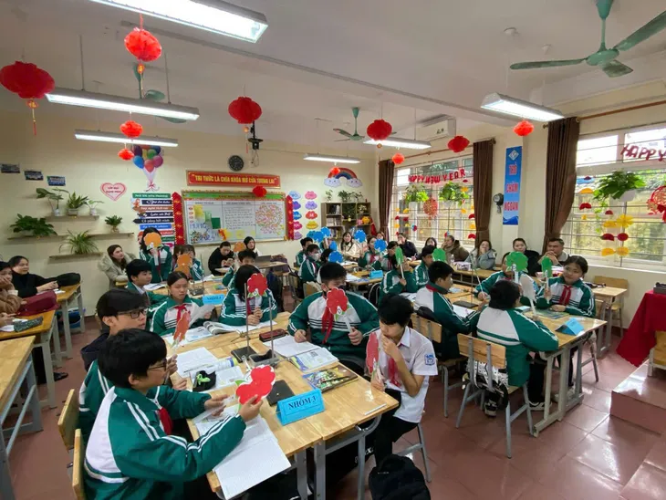 TP Hạ Long cần đặt mục tiêu vào nhóm địa phương dẫn đầu cả nước về phát triển giáo dục - Ảnh 8. TP Hạ Long cần đặt mục tiêu vào nhóm địa phương dẫn đầu cả nước về phát triển giáo dục - Ảnh 8.