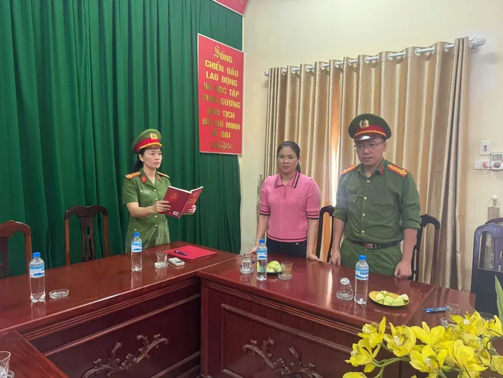 Khởi tố giám đốc doanh nghiệp mua bán hóa đơn giá trị gia tăng, thu lợi hàng trăm triệu đồng - Ảnh 2. Khởi tố giám đốc doanh nghiệp mua bán hóa đơn giá trị gia tăng, thu lợi hàng trăm triệu đồng - Ảnh 2.