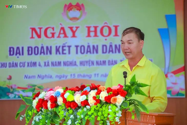Bí thư Tỉnh ủy, Chủ tịch UBND tỉnh Nghệ An dự Ngày hội Đại đoàn kết tại Nam Đàn - Ảnh 1. Bí thư Tỉnh ủy, Chủ tịch UBND tỉnh Nghệ An dự Ngày hội Đại đoàn kết tại Nam Đàn - Ảnh 1.