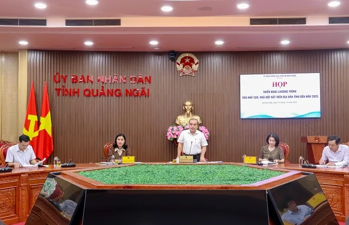 Quảng Ngãi: Quyết tâm xóa hoàn toàn nhà tạm, nhà dột nát trước ngày 11/3/2025 - Ảnh 2. Quảng Ngãi: Quyết tâm xóa hoàn toàn nhà tạm, nhà dột nát trước ngày 11/3/2025 - Ảnh 2.