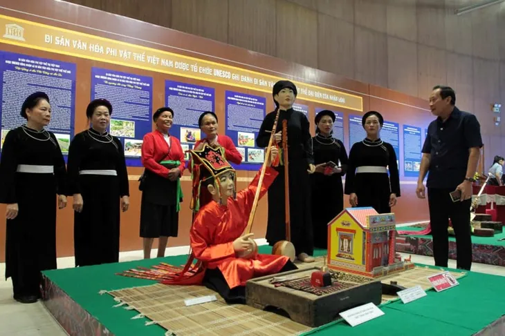 Quảng bá nét đẹp di sản văn hoá phi vật thể các dân tộc tới du khách - Ảnh 1. Quảng bá nét đẹp di sản văn hoá phi vật thể các dân tộc tới du khách - Ảnh 1.