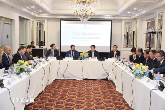Chủ tịch nước Lương Cường tiếp Liên minh Doanh nghiệp Hoa Kỳ - APEC - Ảnh 1. Chủ tịch nước Lương Cường tiếp Liên minh Doanh nghiệp Hoa Kỳ - APEC - Ảnh 1.