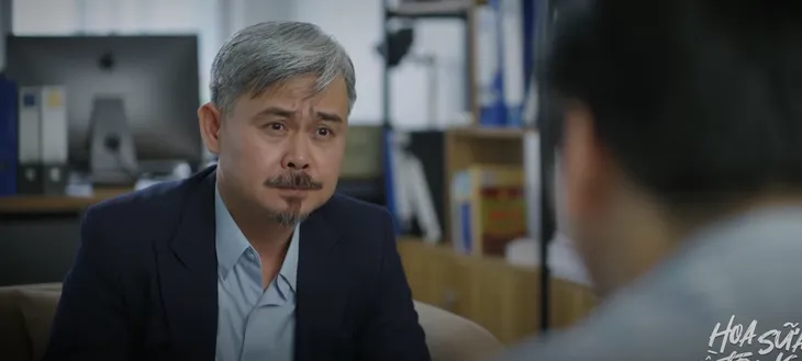 Hoa sữa về trong gió - Tập 53: Để cứu Khang, Linh âm thầm liên lạc với người yêu cũ sau lưng chồng - Ảnh 2. Hoa sữa về trong gió - Tập 53: Để cứu Khang, Linh âm thầm liên lạc với người yêu cũ sau lưng chồng - Ảnh 2.