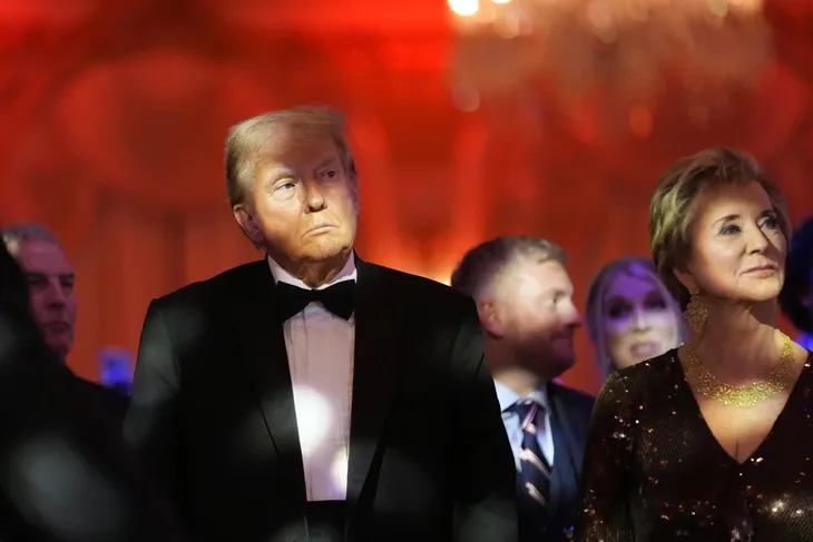 Tổng thống đắc cử Donald Trump đề cử nhà điều hành đấu vật chuyên nghiệp làm Bộ trưởng Giáo dục Mỹ - Ảnh 1. Tổng thống đắc cử Donald Trump đề cử nhà điều hành đấu vật chuyên nghiệp làm Bộ trưởng Giáo dục Mỹ - Ảnh 1.
