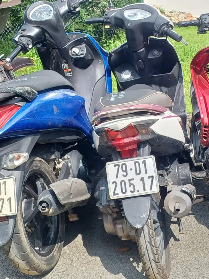 Nam thanh niên gây ra 3 vụ cướp giật trong hơn 1 giờ - Ảnh 2. Nam thanh niên gây ra 3 vụ cướp giật trong hơn 1 giờ - Ảnh 2.
