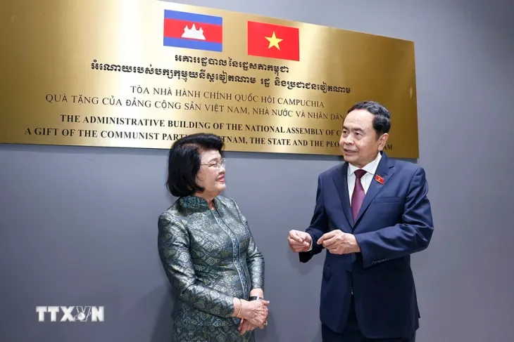 Chủ tịch Quốc hội Trần Thanh Mẫn dự lễ khánh thành tòa nhà hành chính Quốc hội Campuchia - Ảnh 2. Chủ tịch Quốc hội Trần Thanh Mẫn dự lễ khánh thành tòa nhà hành chính Quốc hội Campuchia - Ảnh 2.