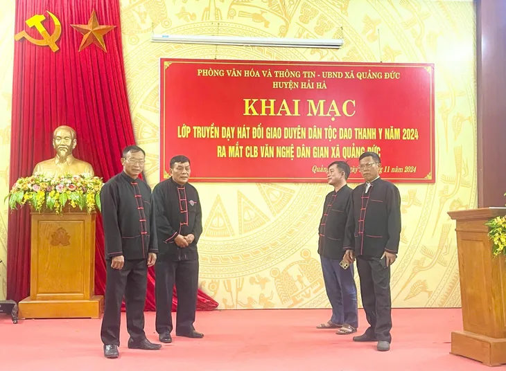 Quảng Ninh:Mở lớp dạy hát đối giao duyên dân tộc Dao Thanh Y ở huyện Hải Hà - Ảnh 4. Quảng Ninh:Mở lớp dạy hát đối giao duyên dân tộc Dao Thanh Y ở huyện Hải Hà - Ảnh 4.