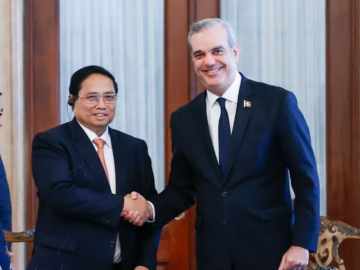 Việt Nam sẵn sàng cùng cộng đồng quốc tế chung tay xây dựng một thế giới tốt đẹp hơn - Ảnh 3. Việt Nam sẵn sàng cùng cộng đồng quốc tế chung tay xây dựng một thế giới tốt đẹp hơn - Ảnh 3.