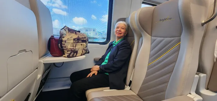 Tàu cao tốc Brightline: Thay đổi thói quen đi lại của người Mỹ - Ảnh 5. Tàu cao tốc Brightline: Thay đổi thói quen đi lại của người Mỹ - Ảnh 5.