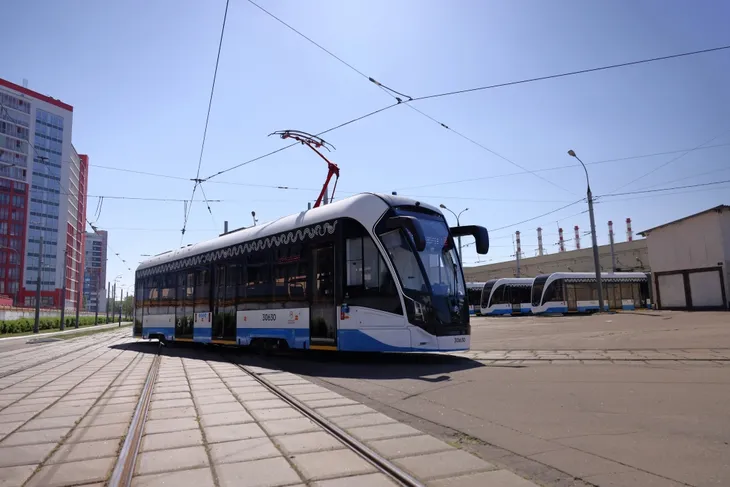Moscow thử nghiệm tàu điện không người lái - Ảnh 2. Moscow thử nghiệm tàu điện không người lái - Ảnh 2.