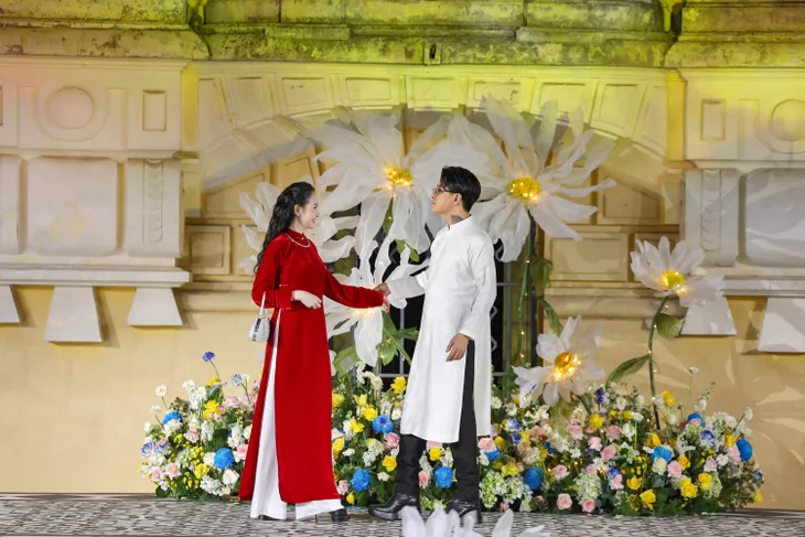 Hoa hậu H’hen Niê, Hồng Diễm gây ấn tượng ở ‘’Bước chân di sản 2’’ - Ảnh 2. Hoa hậu H’hen Niê, Hồng Diễm gây ấn tượng ở ‘’Bước chân di sản 2’’ - Ảnh 2.