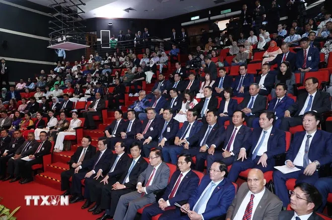 Phát biểu của Tổng Bí thư Tô Lâm tại Đại học Quốc gia Malaya (Malaysia) - Ảnh 2. Phát biểu của Tổng Bí thư Tô Lâm tại Đại học Quốc gia Malaya (Malaysia) - Ảnh 2.