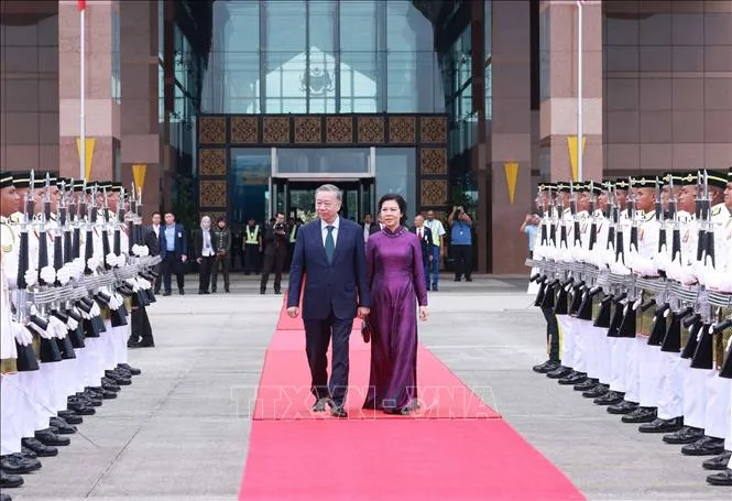Tầm cao mới cho quan hệ giữa Việt Nam và Malaysia - Ảnh 3. Tầm cao mới cho quan hệ giữa Việt Nam và Malaysia - Ảnh 3.