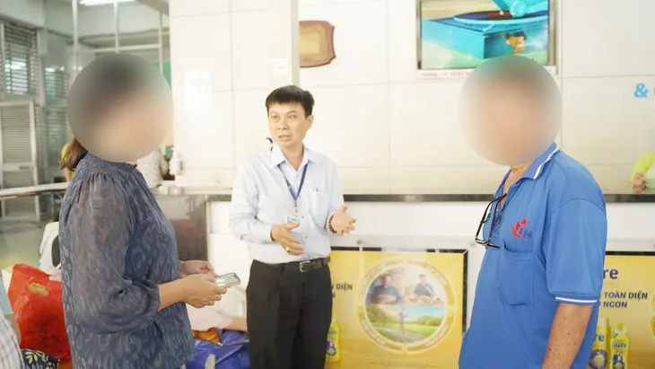 TP Hồ Chí Minh: Nhiều phụ huynh lên tiếng sau vụ bị lừa đảo con nhập viện cấp cứu - Ảnh 3. TP Hồ Chí Minh: Nhiều phụ huynh lên tiếng sau vụ bị lừa đảo con nhập viện cấp cứu - Ảnh 3.