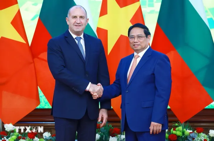 Thủ tướng Phạm Minh Chính hội kiến Tổng thống Bulgaria - Ảnh 2. Thủ tướng Phạm Minh Chính hội kiến Tổng thống Bulgaria - Ảnh 2.