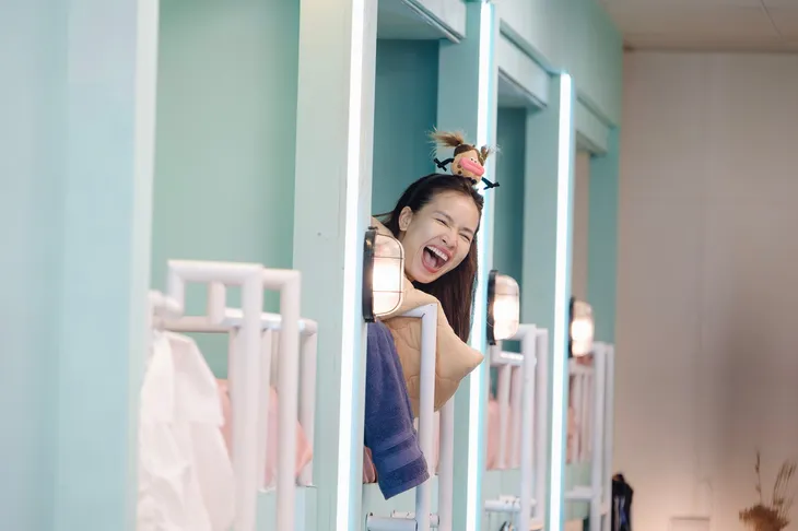 Nhiệm vụ bất ngờ khiến các Chị đẹp... lộ mặt thật - Ảnh 4. Nhiệm vụ bất ngờ khiến các Chị đẹp... lộ mặt thật - Ảnh 4.