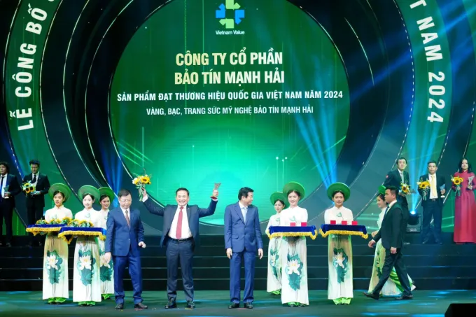 Bảo Tín Mạnh Hải được vinh danh Thương hiệu quốc gia - Ảnh 1. Bảo Tín Mạnh Hải được vinh danh Thương hiệu quốc gia - Ảnh 1.
