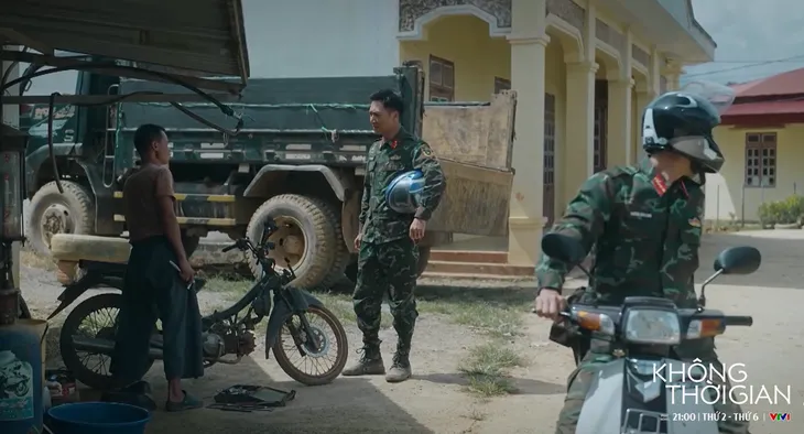 Không thời gian - Tập 3: Trung tá Đại chạy đua với thời gian để tìm cô giáo Tâm - Ảnh 3. Không thời gian - Tập 3: Trung tá Đại chạy đua với thời gian để tìm cô giáo Tâm - Ảnh 3.
