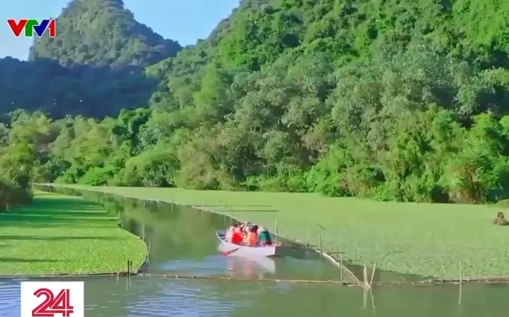 Người dân chung tay tham gia phát triển du lịch bền vững - Ảnh 1. Người dân chung tay tham gia phát triển du lịch bền vững - Ảnh 1.